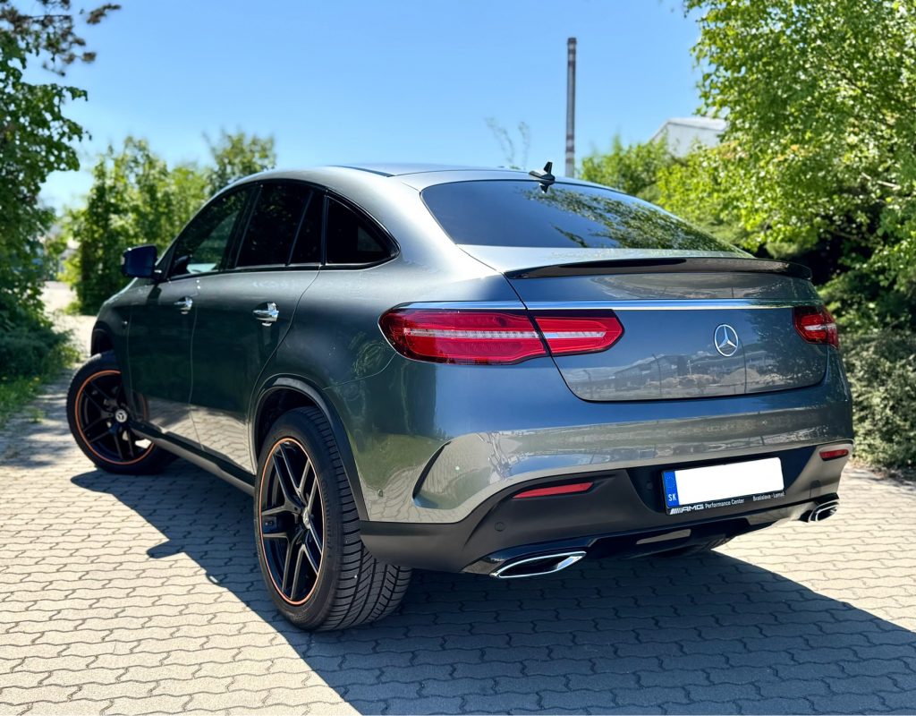 GLE 3