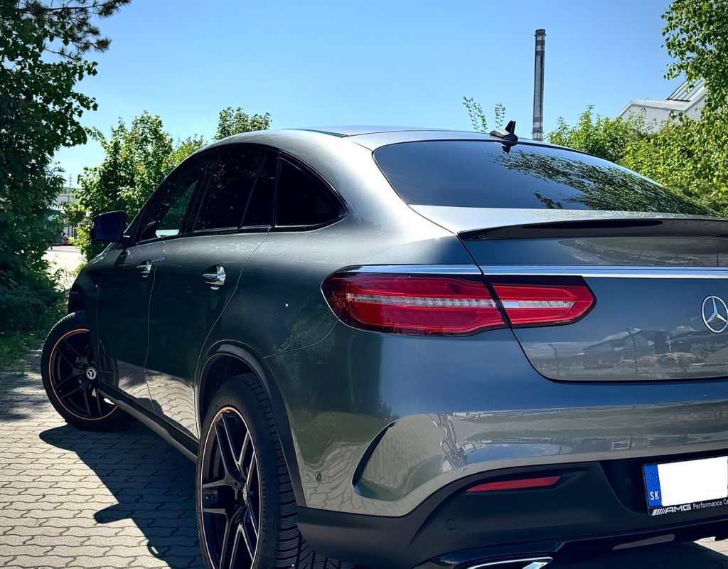 GLE 4