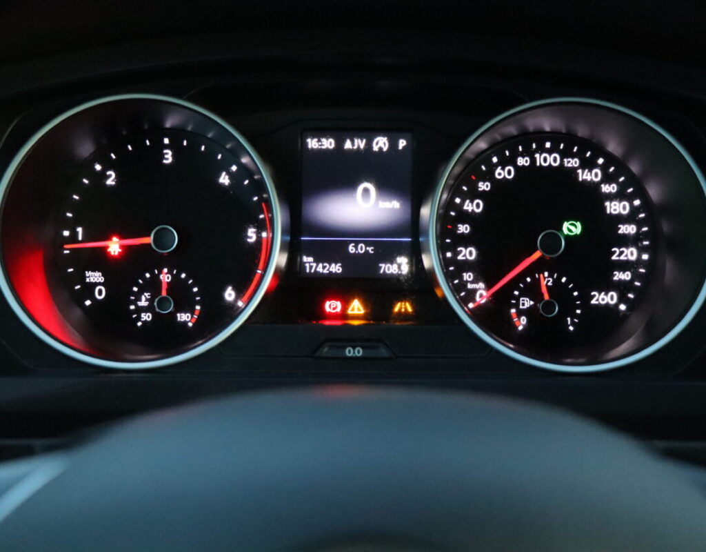 VW TIGUAN 7